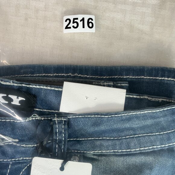 SKY Womens Size 13/14 Blue Super Soft Flare Jeans With Rhinestone Pocket Detail - Picture 12 of 12